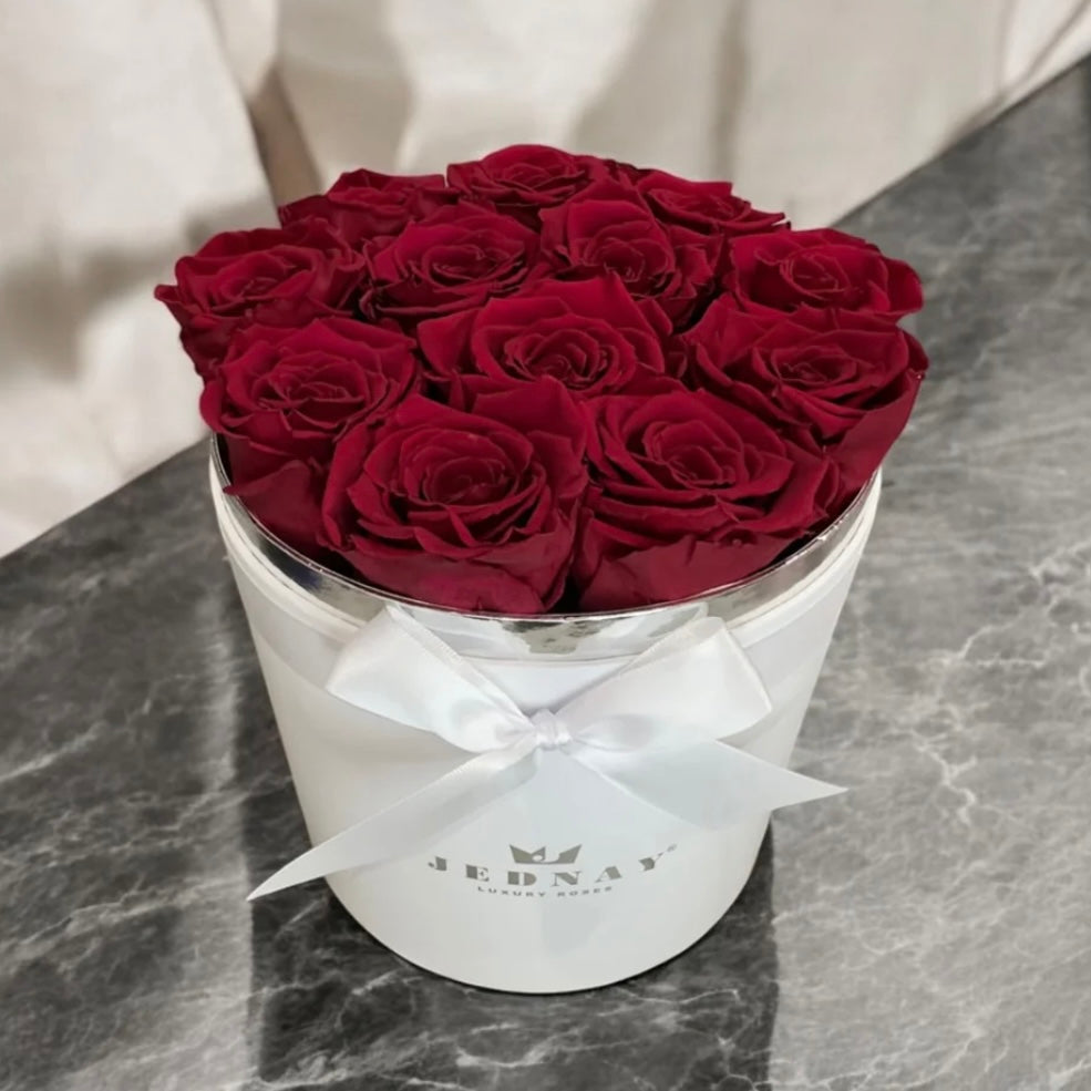 THE GRANDE | RED RED WINE ETERNAL ROSES | WHITE BOX